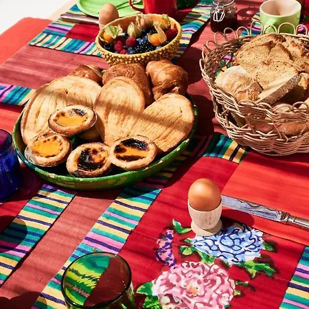 Branca - Palacete بيت ضيافة فيغيورا دا فوز