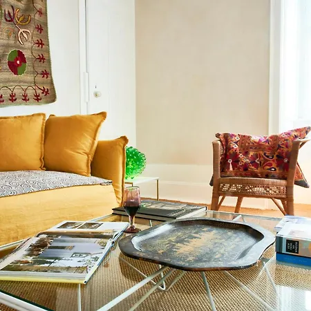 بيت ضيافة Branca - Palacete 4*