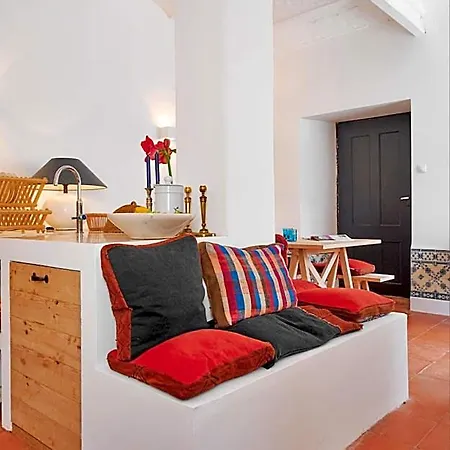 Branca Palacete 4*