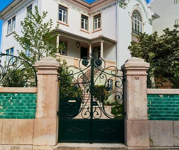 بيت ضيافة Branca - Palacete 4*